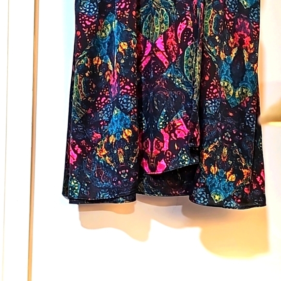 BCBGeneration formal Occasion dress Multi colors small nwt - Picture 8 of 12